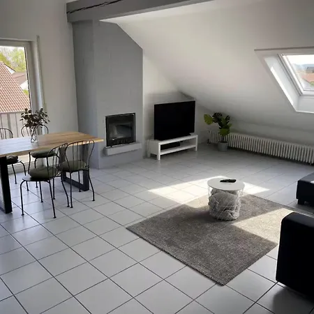 Loft Mit Kaminofen - Karlsdorf-Neuthard