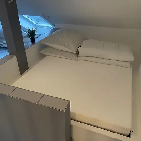 Loft Mit Kaminofen - *